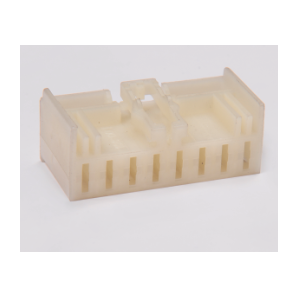 8 Pin Oto Elektrik Tesisat Soketi — HKN 8G033